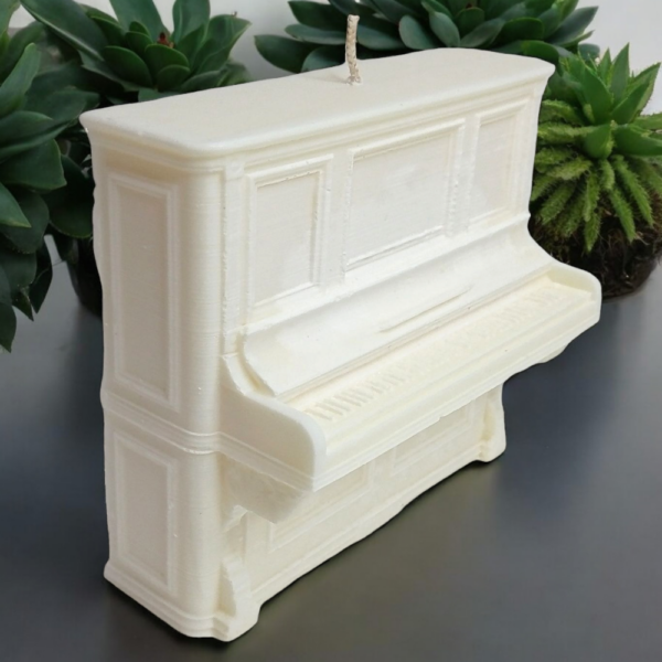Piano – Image 3
